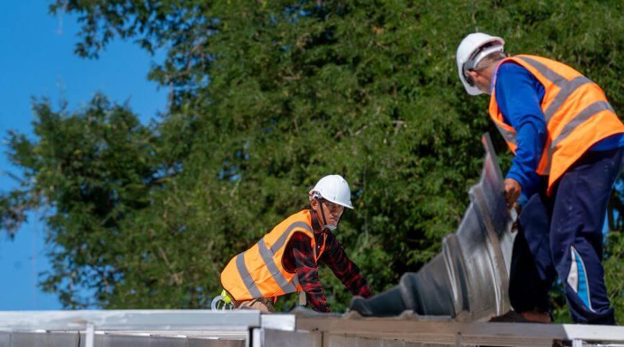 Professional residential roofers in Spencer, MA